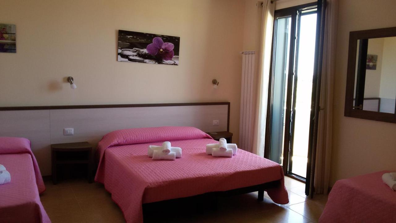 B&B Hotel Helios Uggiano La Chiesa Dış mekan fotoğraf