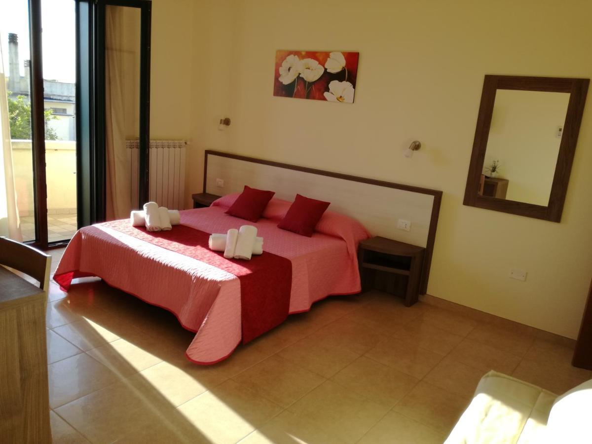 B&B Hotel Helios Uggiano La Chiesa Dış mekan fotoğraf