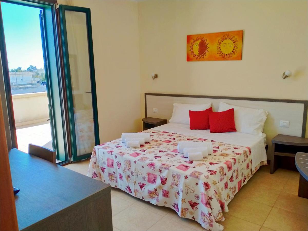 B&B Hotel Helios Uggiano La Chiesa Dış mekan fotoğraf